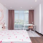 Ideias para personalizar quartos com pintura criativa e elementos decorativos